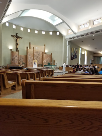 Iglesias Católicas en Fresno CA Holy Spirit Catholic Church